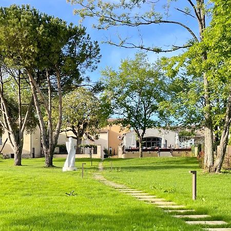 Aux Ducs De Sienne Montagne (Gironde) Exterior foto